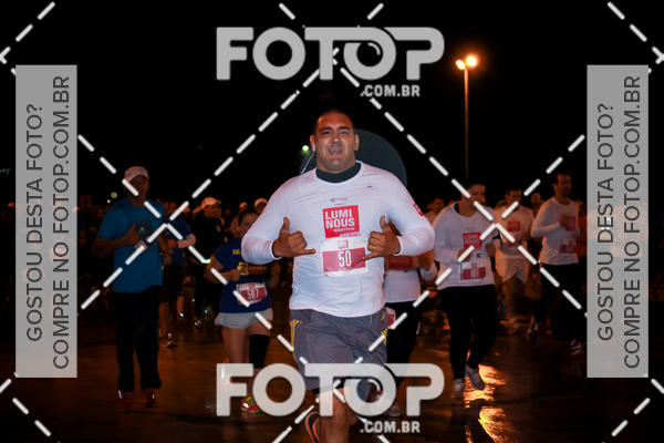 Buy your photos of the eventLuminous Run on Fotop