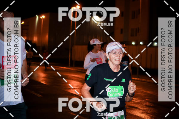Buy your photos of the eventLuminous Run on Fotop