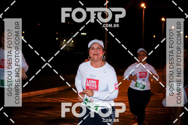 Buy your photos of the eventLuminous Run on Fotop