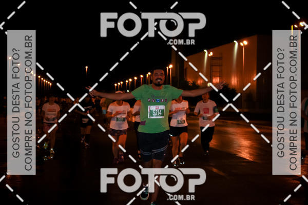 Buy your photos of the eventLuminous Run on Fotop