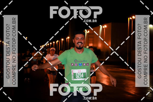 Buy your photos of the eventLuminous Run on Fotop