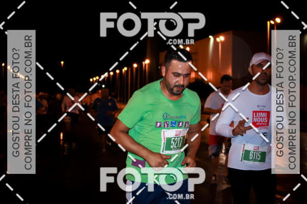 Buy your photos of the eventLuminous Run on Fotop