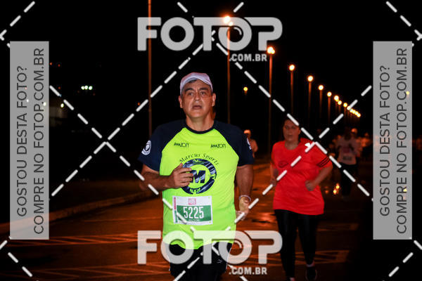 Buy your photos of the eventLuminous Run on Fotop