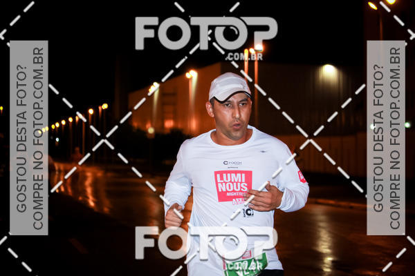 Buy your photos of the eventLuminous Run on Fotop