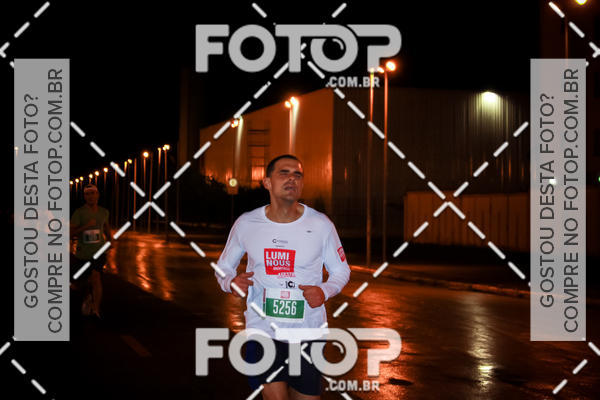 Buy your photos of the eventLuminous Run on Fotop