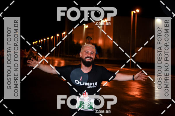 Buy your photos of the eventLuminous Run on Fotop