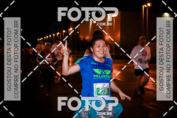 Buy your photos of the eventLuminous Run on Fotop