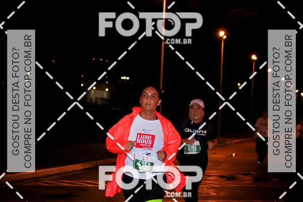 Buy your photos of the eventLuminous Run on Fotop
