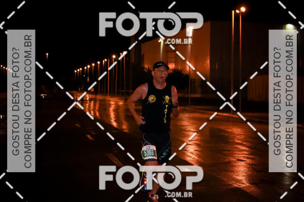 Buy your photos of the eventLuminous Run on Fotop