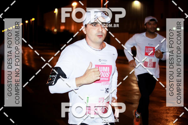 Buy your photos of the eventLuminous Run on Fotop
