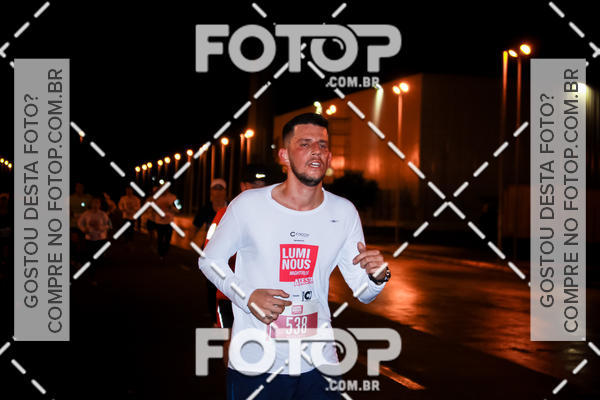 Buy your photos of the eventLuminous Run on Fotop