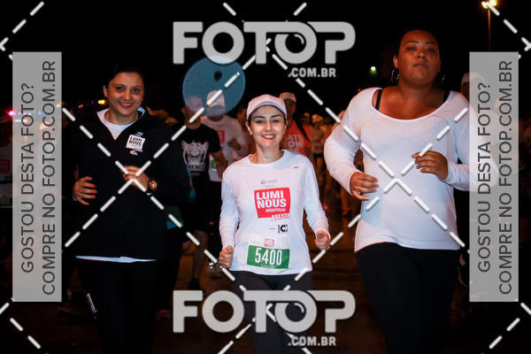 Buy your photos of the eventLuminous Run on Fotop