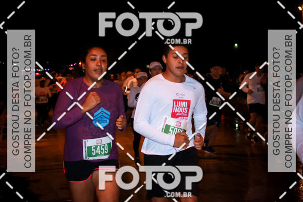 Buy your photos of the eventLuminous Run on Fotop
