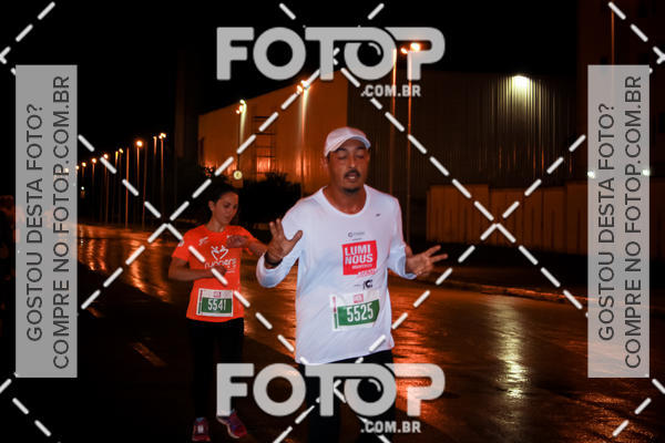Buy your photos of the eventLuminous Run on Fotop