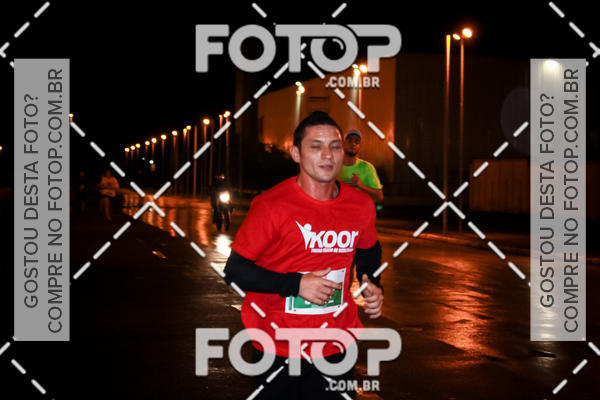 Buy your photos of the eventLuminous Run on Fotop