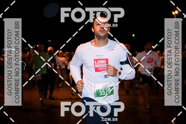 Buy your photos of the eventLuminous Run on Fotop
