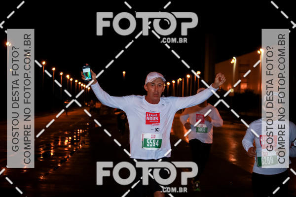 Buy your photos of the eventLuminous Run on Fotop