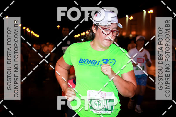 Buy your photos of the eventLuminous Run on Fotop