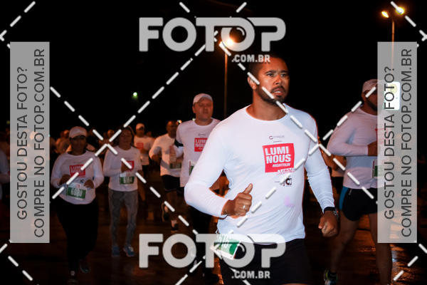 Buy your photos of the eventLuminous Run on Fotop