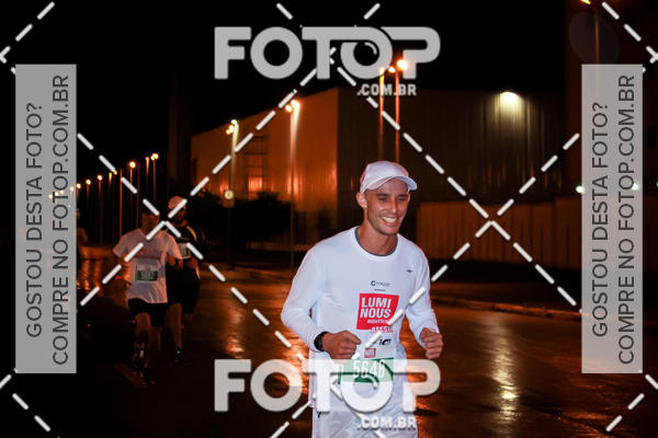 Buy your photos of the eventLuminous Run on Fotop