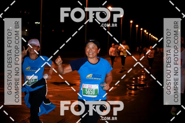 Buy your photos of the eventLuminous Run on Fotop