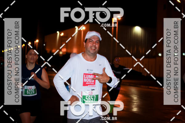 Buy your photos of the eventLuminous Run on Fotop