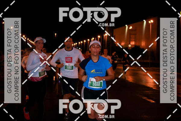 Buy your photos of the eventLuminous Run on Fotop