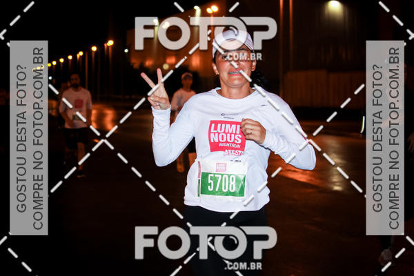 Buy your photos of the eventLuminous Run on Fotop