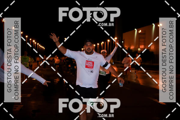 Buy your photos of the eventLuminous Run on Fotop