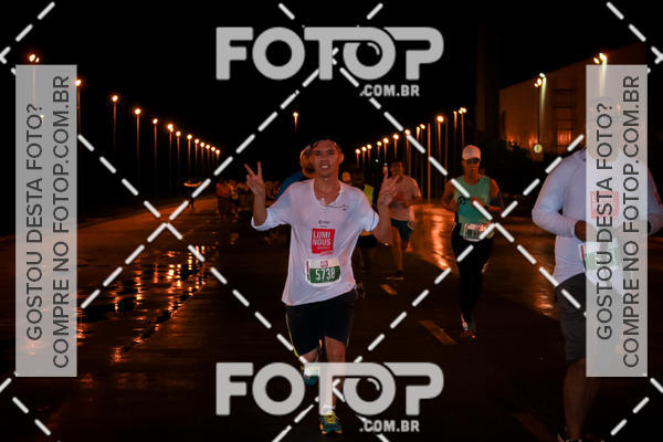 Buy your photos of the eventLuminous Run on Fotop
