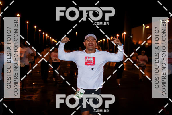 Buy your photos of the eventLuminous Run on Fotop