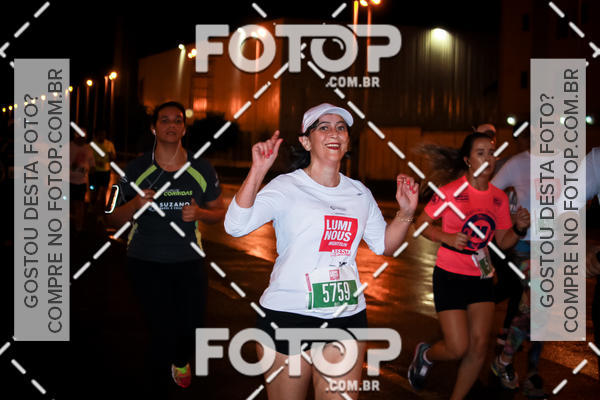 Buy your photos of the eventLuminous Run on Fotop