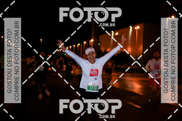Buy your photos of the eventLuminous Run on Fotop