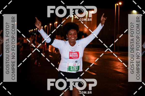 Buy your photos of the eventLuminous Run on Fotop