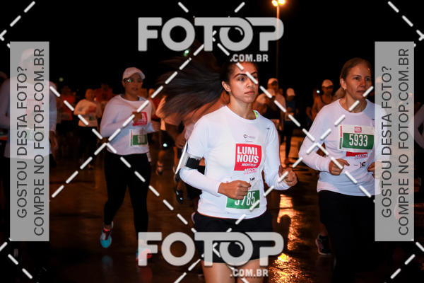 Buy your photos of the eventLuminous Run on Fotop