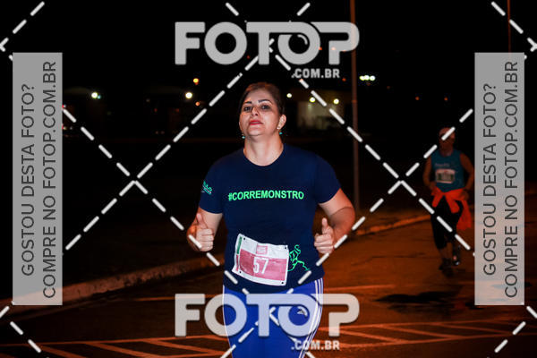 Buy your photos of the eventLuminous Run on Fotop