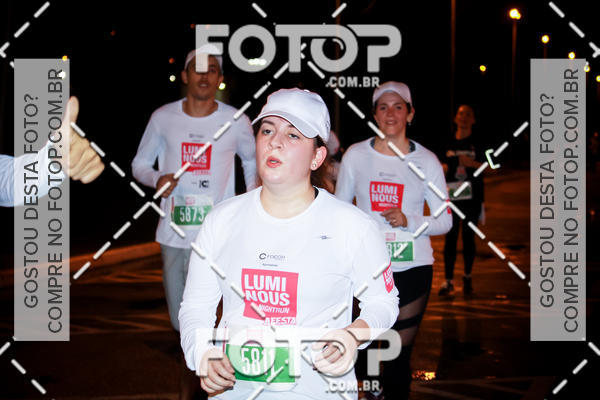 Buy your photos of the eventLuminous Run on Fotop