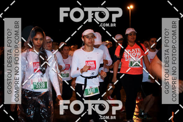 Buy your photos of the eventLuminous Run on Fotop