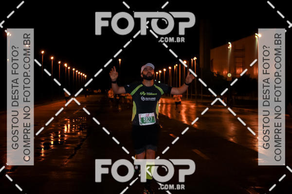 Buy your photos of the eventLuminous Run on Fotop