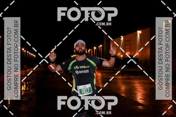 Buy your photos of the eventLuminous Run on Fotop