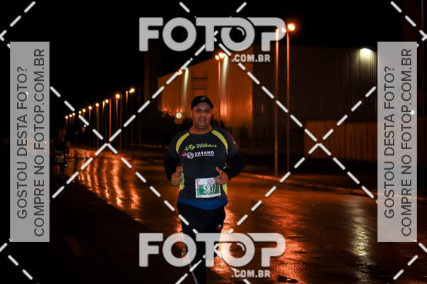 Buy your photos of the eventLuminous Run on Fotop