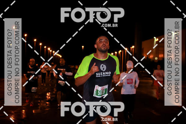 Buy your photos of the eventLuminous Run on Fotop