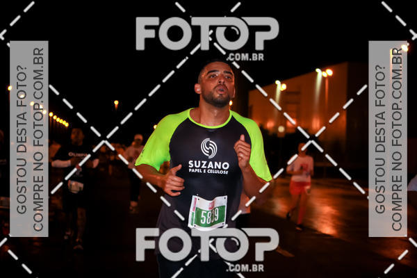 Buy your photos of the eventLuminous Run on Fotop