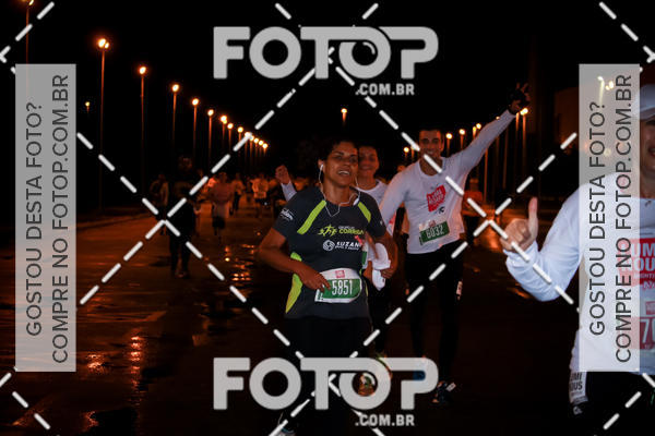 Buy your photos of the eventLuminous Run on Fotop