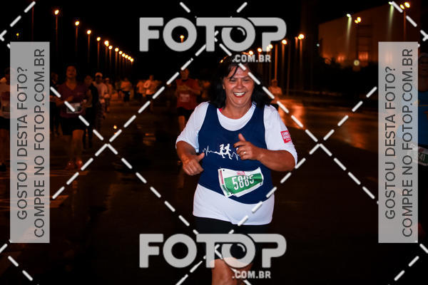 Buy your photos of the eventLuminous Run on Fotop