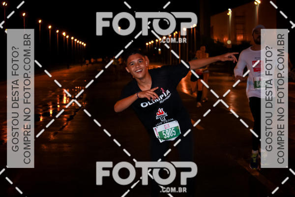 Buy your photos of the eventLuminous Run on Fotop