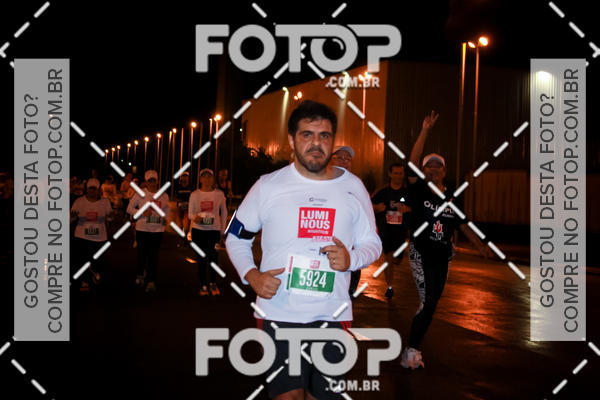 Buy your photos of the eventLuminous Run on Fotop