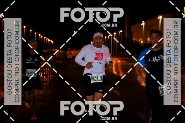 Buy your photos of the eventLuminous Run on Fotop