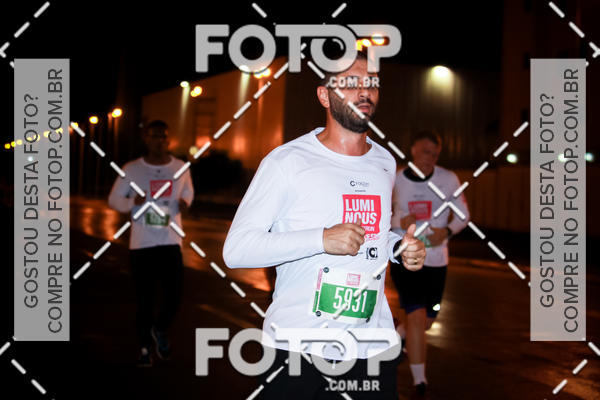 Buy your photos of the eventLuminous Run on Fotop