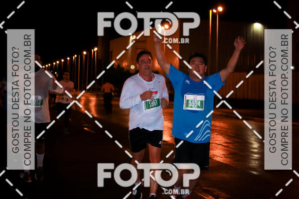 Buy your photos of the eventLuminous Run on Fotop